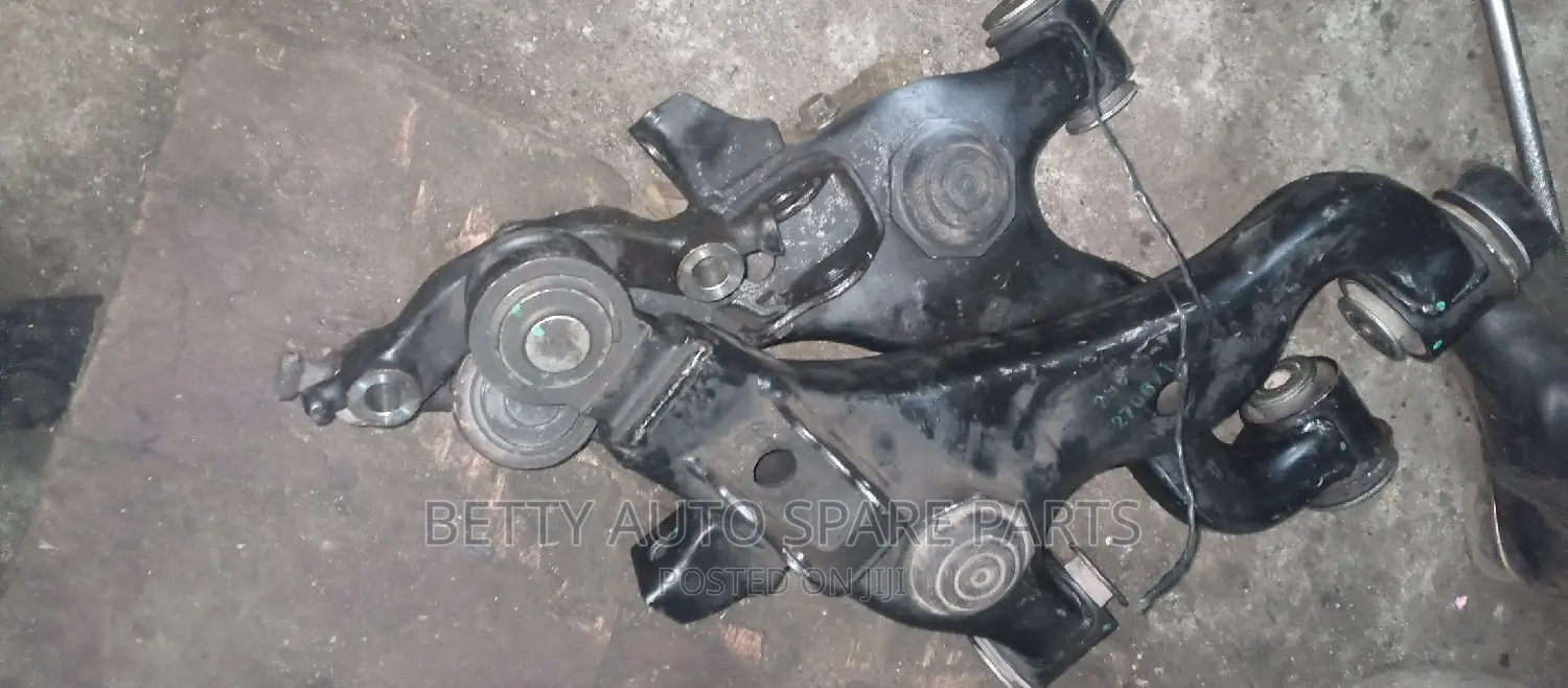 Toyota Vigo 2wd Lower Arm