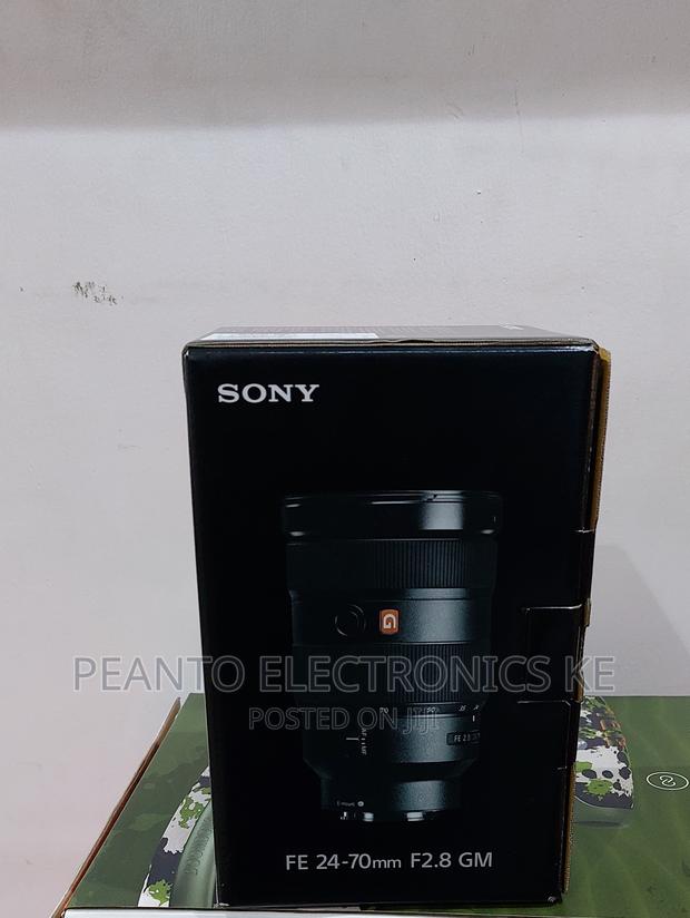 Sony FE 24-70mm F/2.8 GM Lens