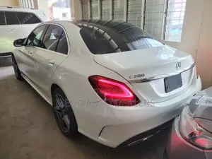 Mercedes-Benz C200 2018 White
