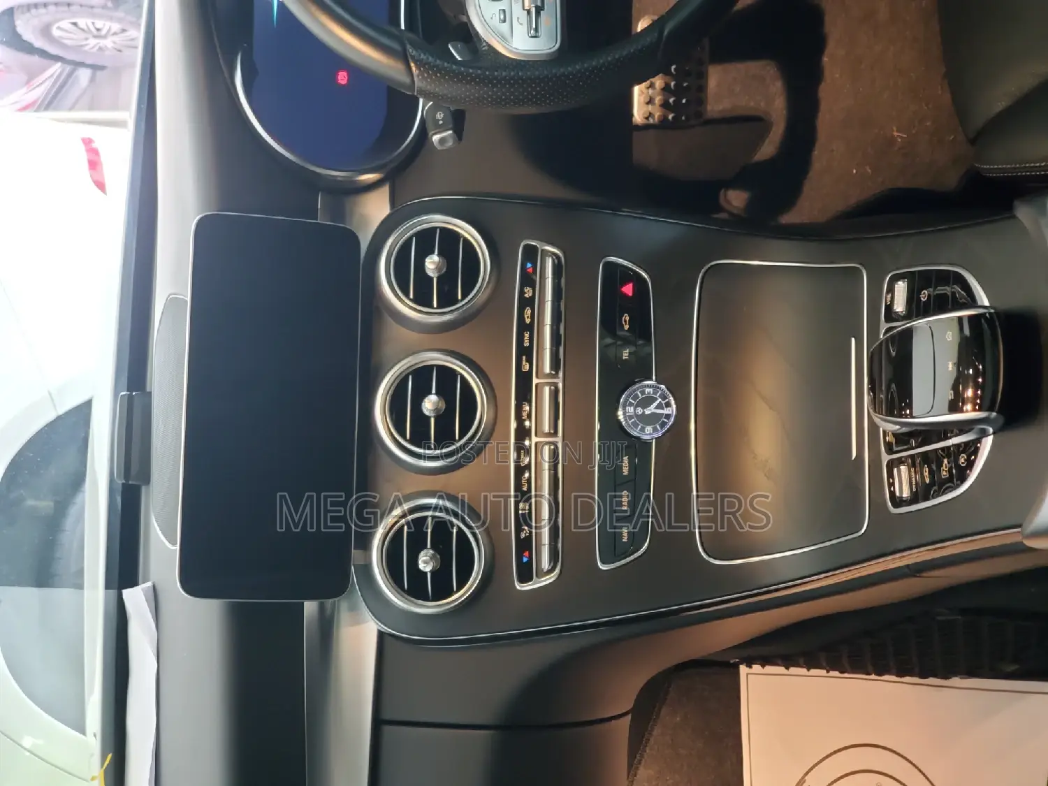 Mercedes-Benz C200 2018 White
