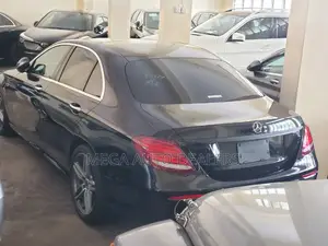 Mercedes-Benz E250 2018 Matt Black