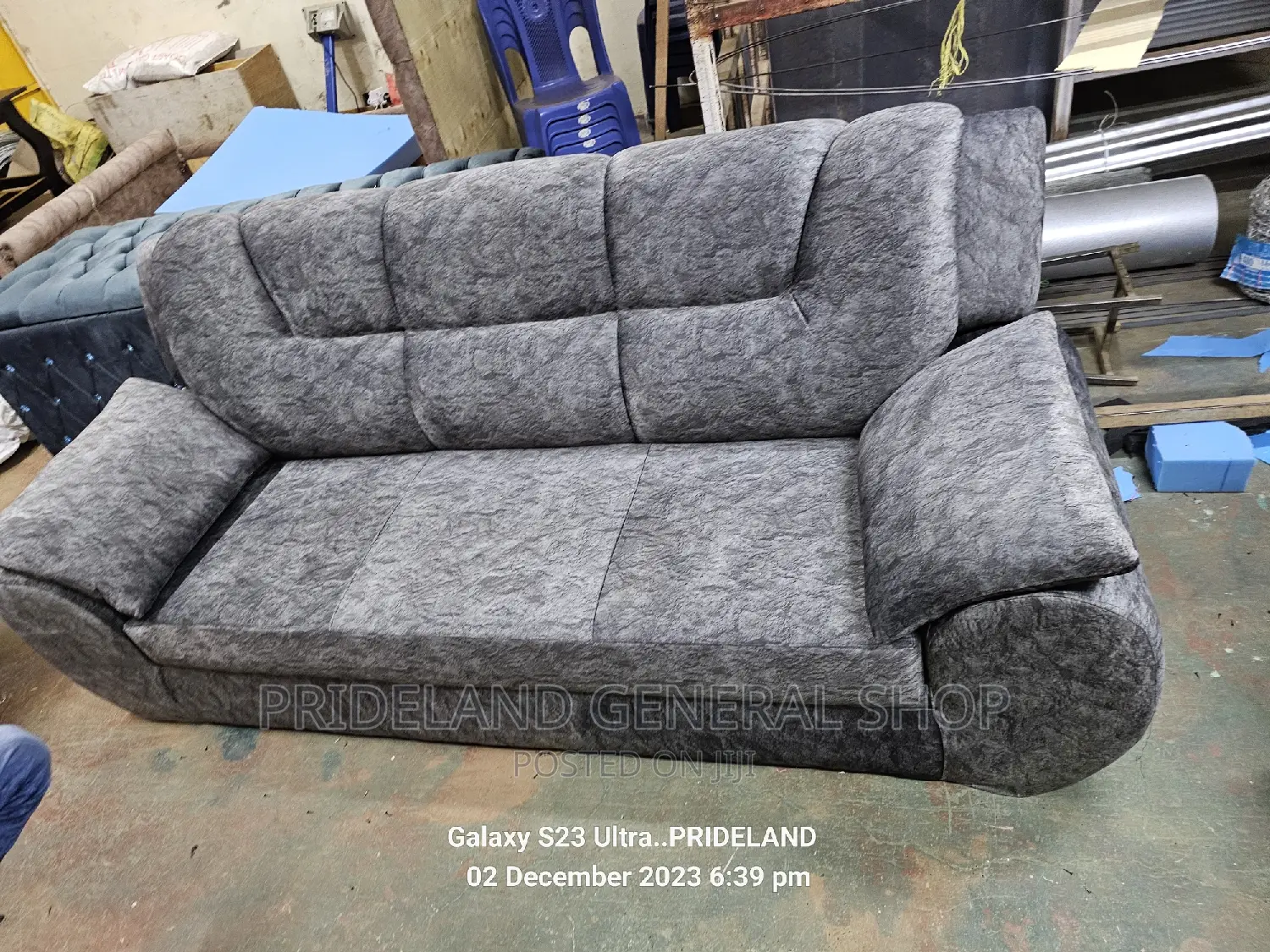 3 Seater Kangaroo Modern Sofasets 07 in Eldoret CBD Furniture