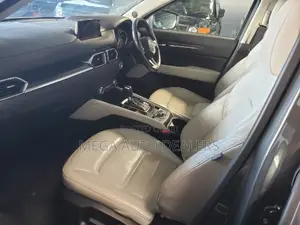 Mazda CX-5 2018 Brown