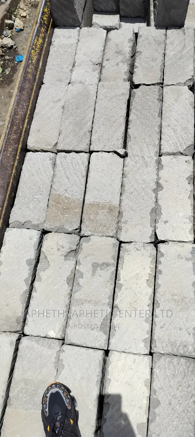 6*9 Machine Cut Stones, Ndarugo Also Available in 9*9 4*9