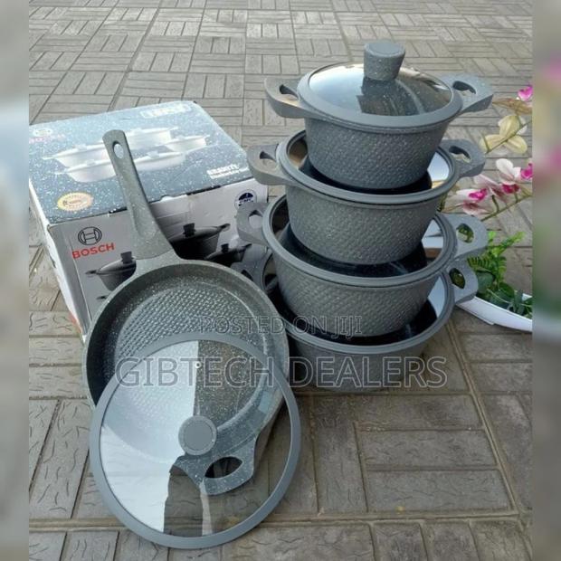 Bosch 11pcs Cookware With Silicon Lid - main view