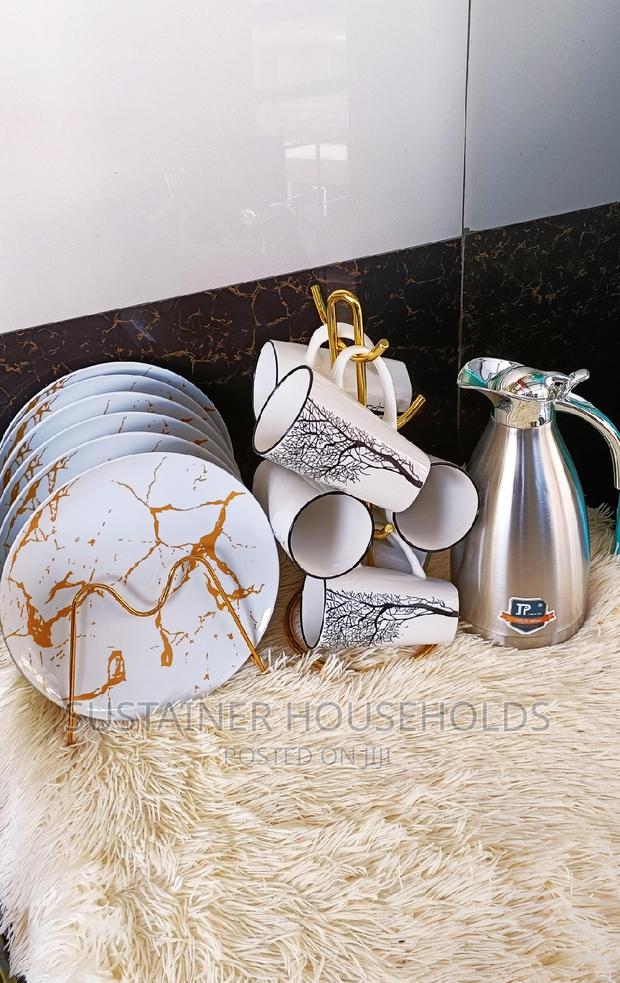 Beautiful
13 PCS Dinner Sets
6 Plates
6 Cups
1 Flask