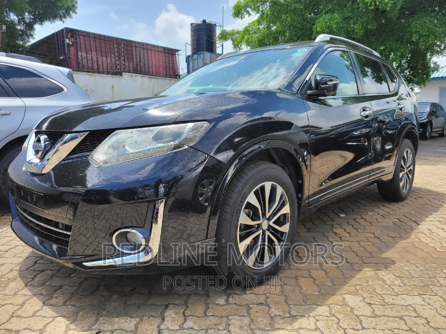 Nissan X-Trail 2.0 Petrol AWD 2016 Black