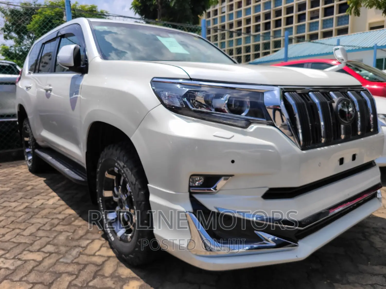 Toyota Land Cruiser Prado 2.8 2019 Pearl