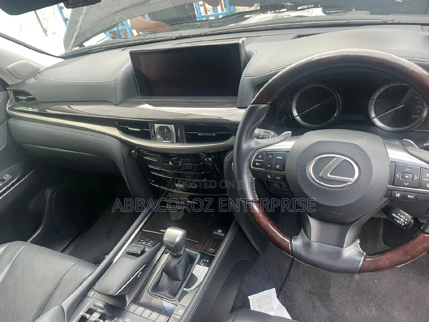 Lexus LX 570 AWD 2016 Black
