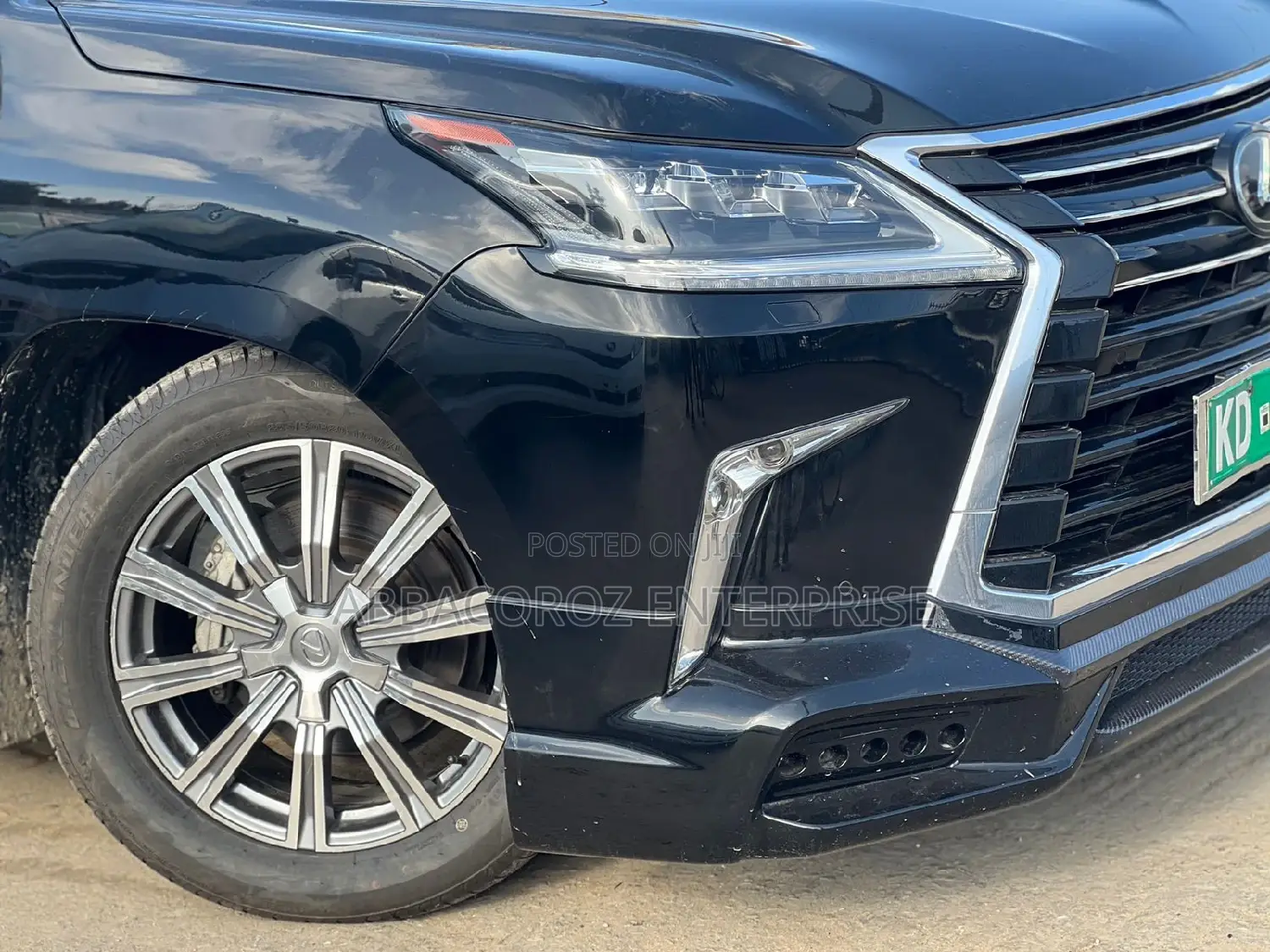 Lexus LX 570 AWD 2016 Black