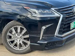 Lexus LX 570 AWD 2016 Black