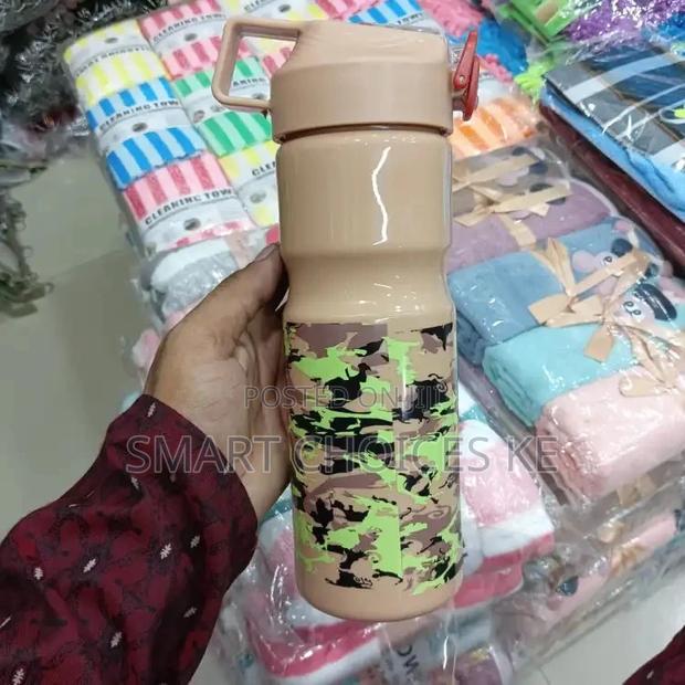 *Plastic Water Bottle With Straw for Children, Adults