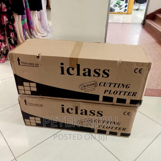 Iclass Cutting Plotter - main view