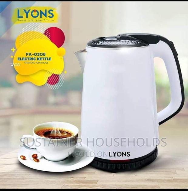 *Ailyons Fk0306 White Plastic Kettle - main view