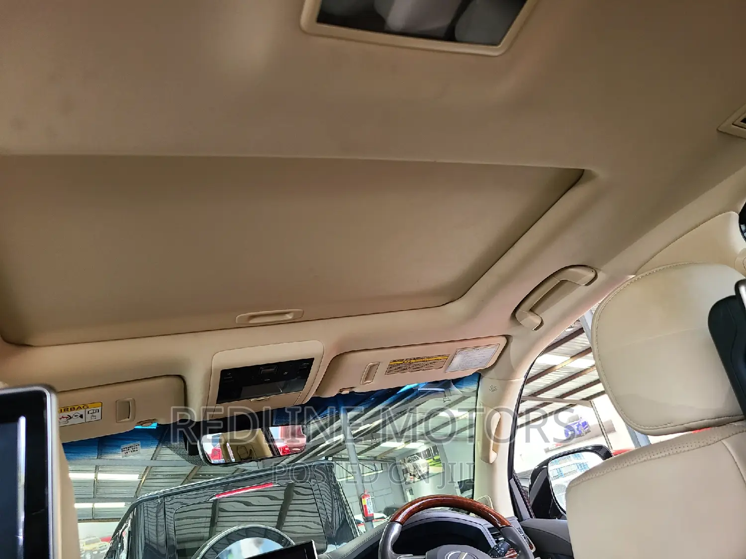 Lexus LX 570 AWD 2016 Pearl