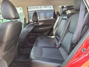 Nissan X-Trail 2.0 Petrol AWD 2016 Red