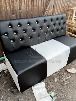 5 Fit Couch