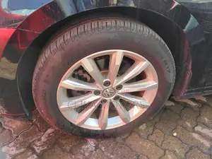 Volkswagen Passat 2016 Black
