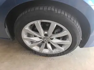 Volkswagen Golf TSI S 4-Door FWD 2016 Blue