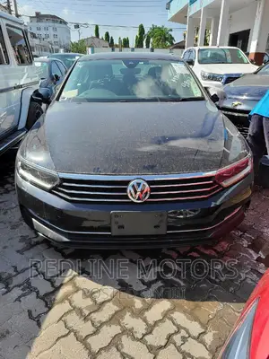 Volkswagen Passat 2016 Black