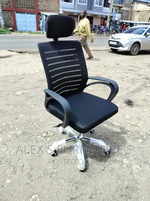 Strong Headrest Office Chairs Strong Headrest Office Chairs
