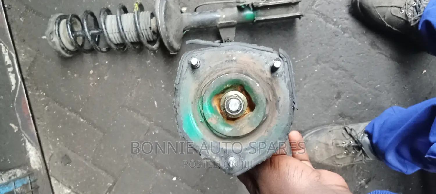 Toyota Carina/Premio Nyoka Front Shock