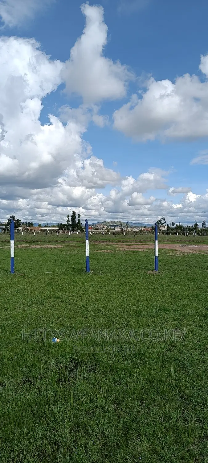 5%Discount on 50*100 Plots in Kamulu^AC