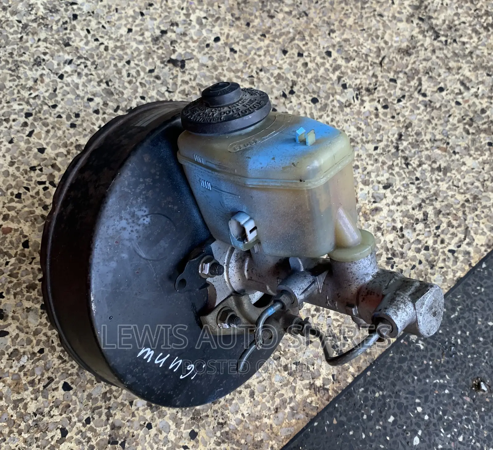 Brake Booster Hilux