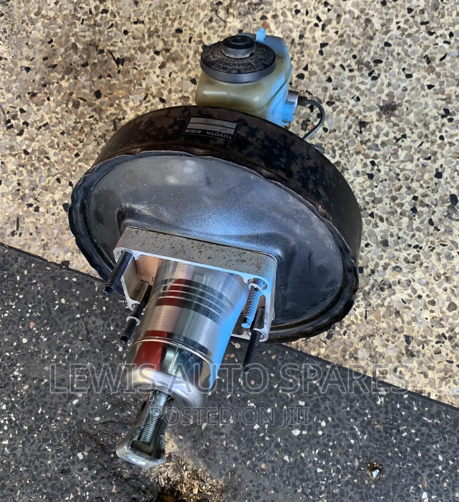 Brake Booster Hilux