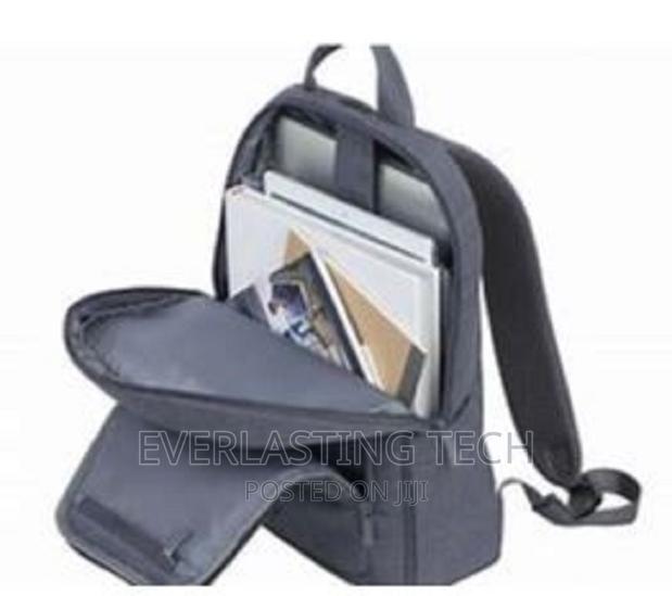 .UGREEN Laptop Backpack 15.6′′ Grey