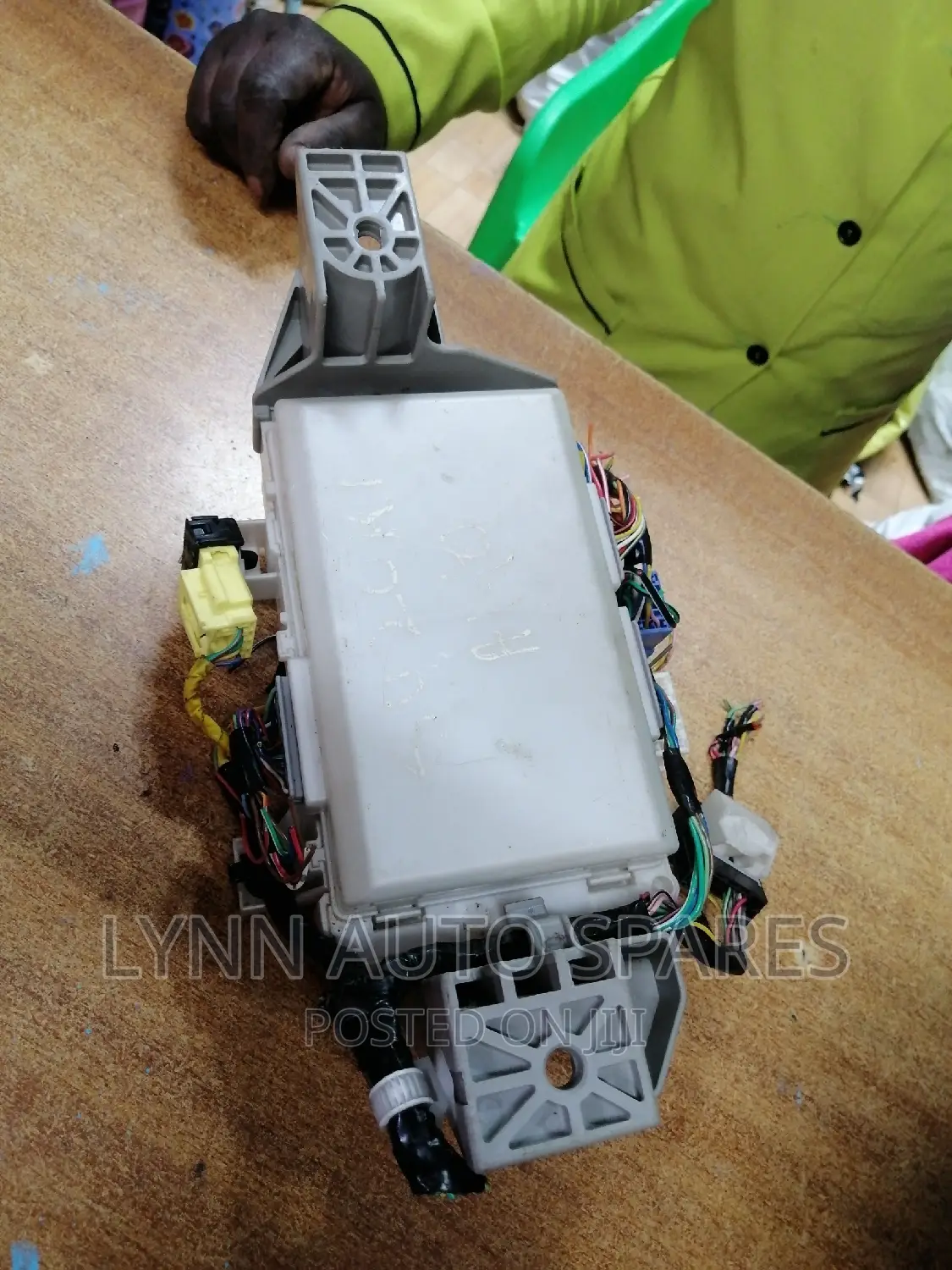 Suzuki Alto Fuse Box