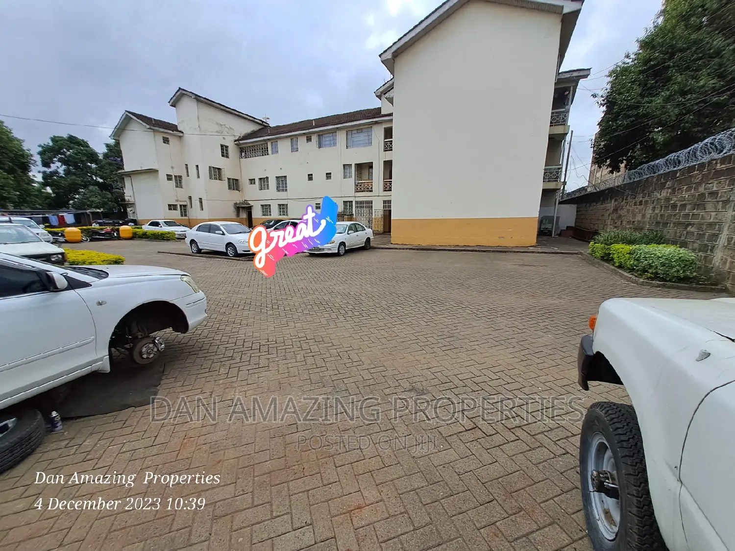 Flat for Sale in Pangani on 1/2 Acre Corner Plot in Pangani