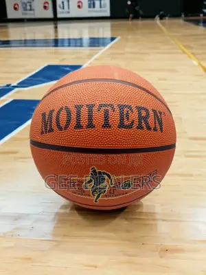 Indoor/Outdoor Basketball Ball