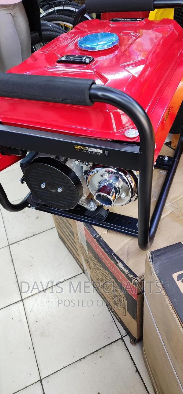 Power Generator Machine With Rope and Ignition Key - thumbnail 3