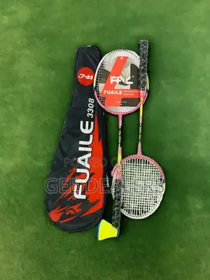 Fuaile Badminton Racket Set