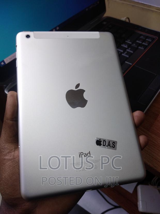 Apple iPad mini 2 16 GB Silver - thumbnail 2