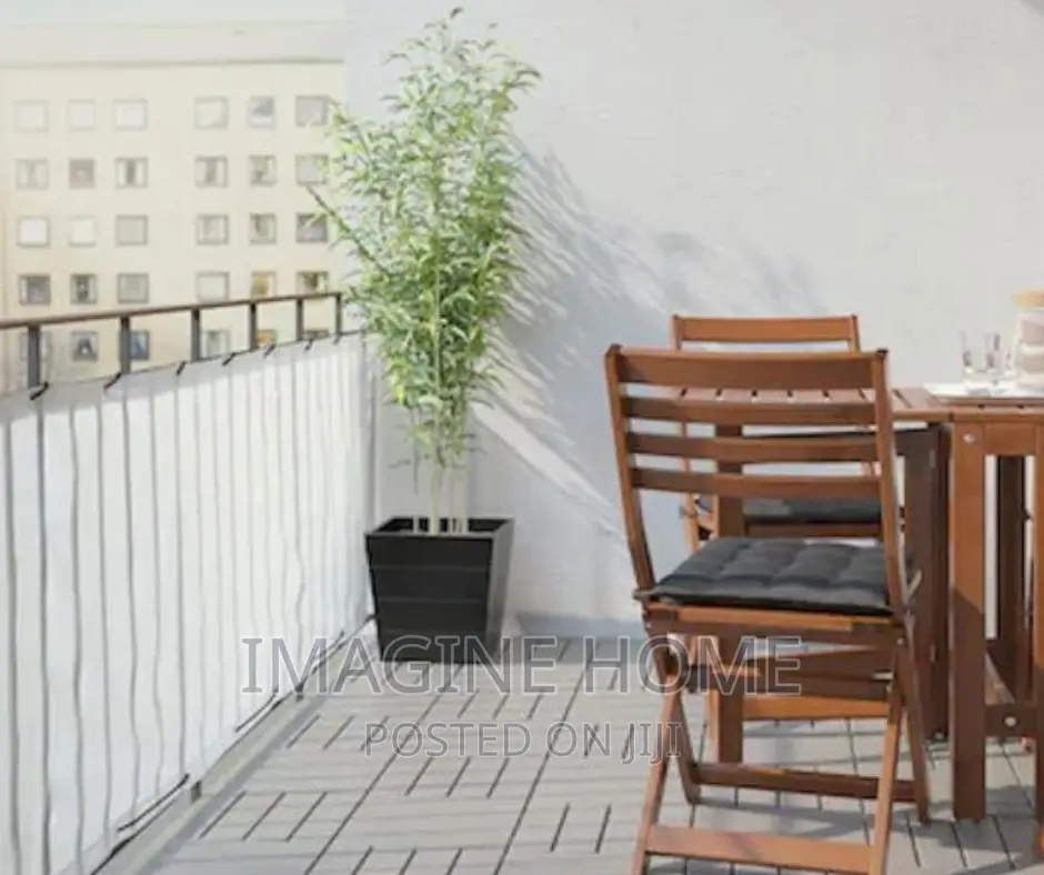 Balcony Privacy Shield