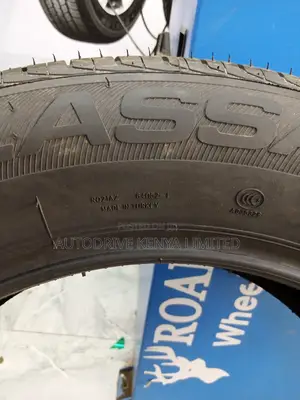 225/60r18 Lassa Tyre