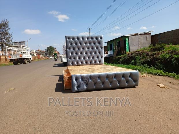 Pallet Bed- 4*6 Chester Pallet Bed With Drawers. (#TL07)