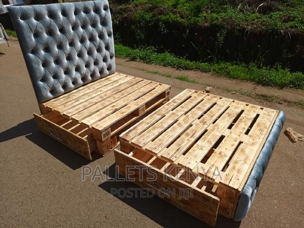 Pallet Bed- 4*6 Chester Pallet Bed With Drawers (# TL14)