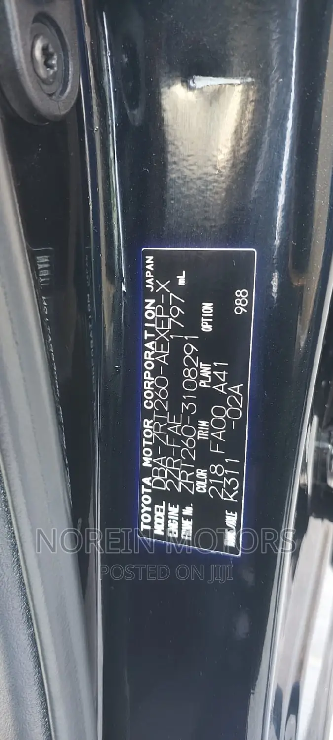 Toyota Premio 2018 Black