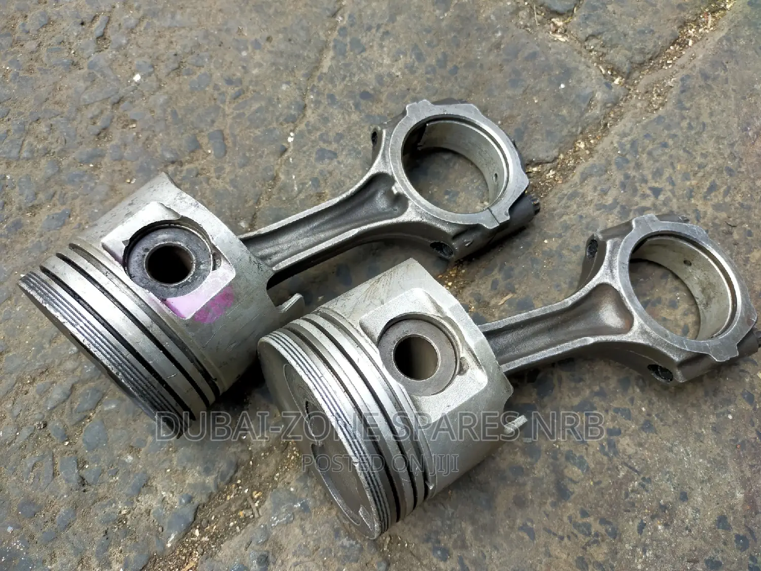 Hilux, Prado Piston Conrods for All Japanese Available