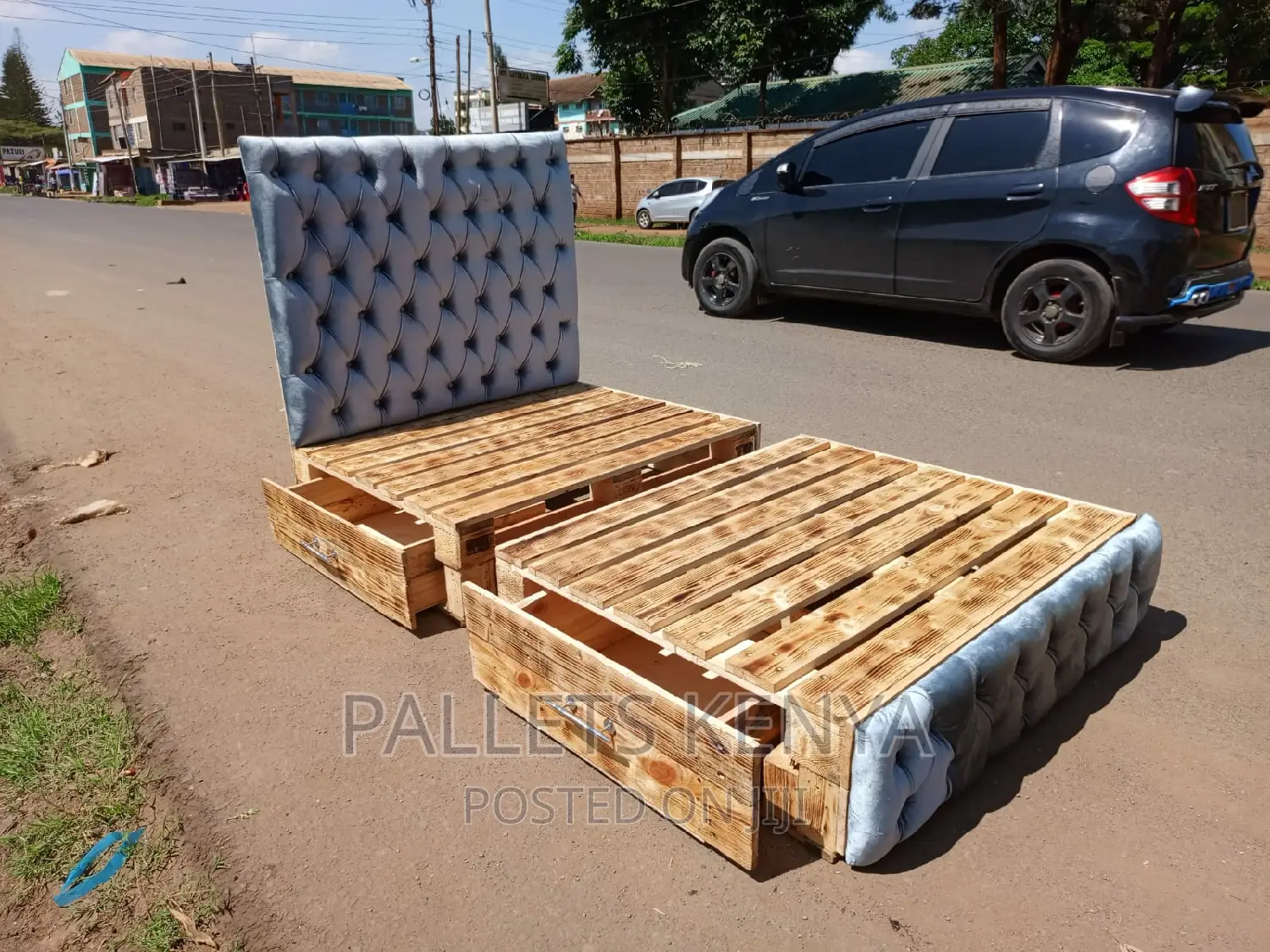 Premium Pallet Bed- 4*6 Pallet Bed With Drawers. (#Y06).