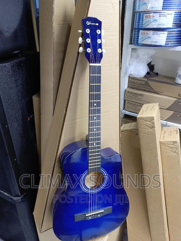 Acoustic Guitar 38inc