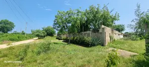 Serena, 1/2 Acre Land on Sale