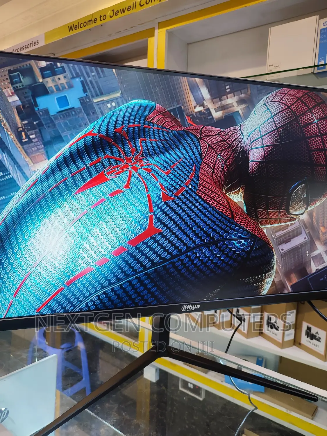 Dahua 32" QHD(2560x1440)Type-c IPS LED Frameless Monitor