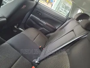 Mitsubishi RVR 2016 Silver