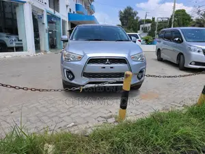 Mitsubishi RVR 2016 Silver