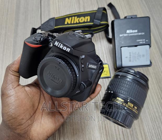 Nikon D5600 DSLR Camera With 18-55mm Lens , 64GB Sd Card