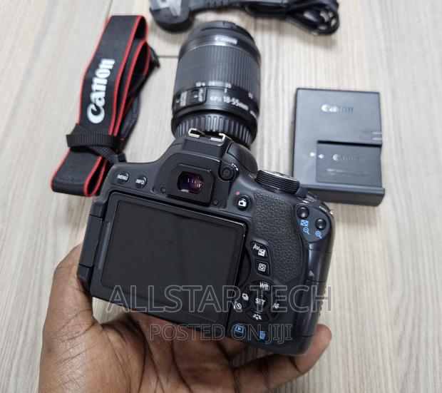 Canon EOS 77D DSLR Camera With 18-55mm STM - thumbnail 9